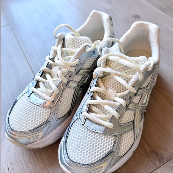 !!! LIKE NEW ASICS Gel-1130 Cream Pure Silver White Sneakers Runner Lifestyl… - Picture 5 of 8